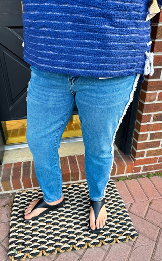 Judy Blue Fringe Medium Blue Jeans