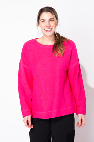 Escape by Habitat Sundown Raspberry Pullover