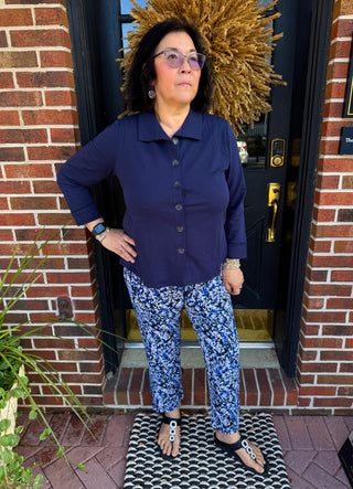 Lulu B Navy and Sand Vine Secret Pocket Capri Legging