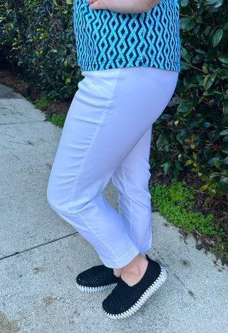 Bangladine by Lulu B White Contemporary Capris