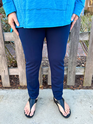 Lulu B Navy Classic Leggings