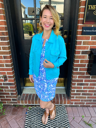 Lulu B White and Blue Coral Sleeveless Keyhole Top