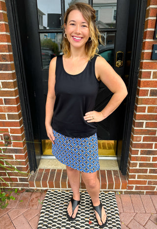 Lulu B Black and Blue Geometric Zip Skort