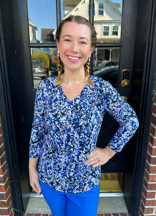 Lulu B Navy and Sand Vine V-Neck Top