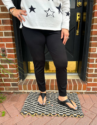 Lulu B Black Classic Leggings