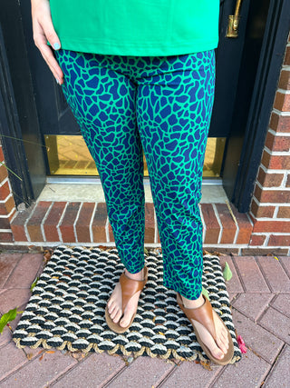 Lulu B Emerald Giraffe Secret Pocket Capri Legging