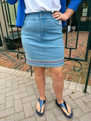 Lulu B Clear Light Denim Embroidered Stars and Stripes Pull on Jean Skort
