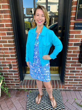 Lulu B White and Blue Coral Sleeveless Keyhole Top