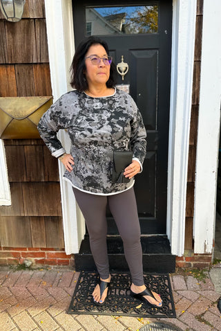 Lulu B Grey Island Leggings