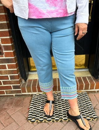 Lulu B Clear Denim Summer Embroidered Capri