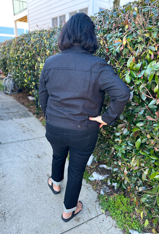 Lulu B Black Bling Cuff Pull on Jean Capri