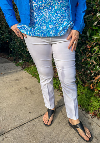 Bangladine by Lulu B White Pull-On Ankle Pant