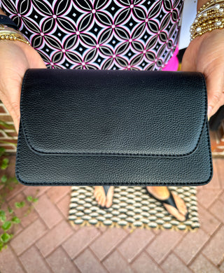 NOAH CROSSBODY WITH GUITAR STRAP BLACK