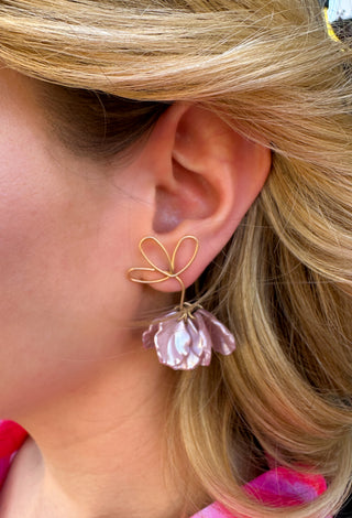 Gold Pale Purple Mother of Pearl Flower Earrings