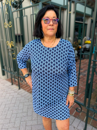 Lulu B Periwinkle and Navy Geometric Link Asymmetrical Scoop Neck Top