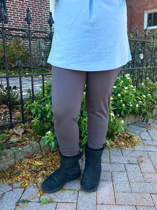 Lulu B Slate Classic Leggings