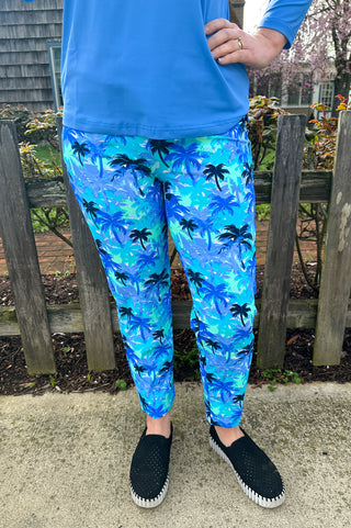 Lulu B Blue Palm Tree Secret Pocket Capri Legging