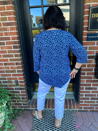 Lulu B White Denim Sparkle Flower Capri