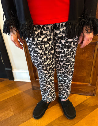 Lulu B Black and White Cocktails Secret Pocket Capri Legging