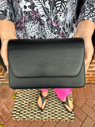 NOAH CROSSBODY WITH GUITAR STRAP BLACK