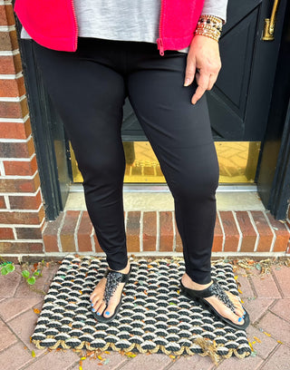 Lulu B Black Island Leggings