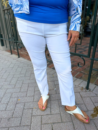 Bangladine by Lulu B White Pull-On Ankle Pant