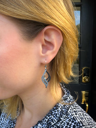 Adajio Black and White Swirl Earrings