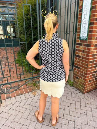 Lulu B Black and Stone Geometric Link UPF 50+ Ruffle V-Neck Tank