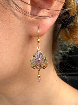 Adajio Pale Pink Magic Earrings