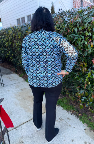 Lulu B Black and Turquoise Shells Quarter Zip Pullover