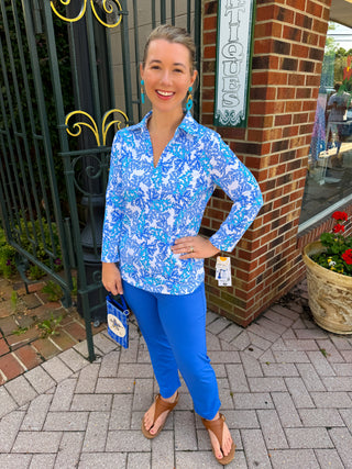 Lulu B Blue Coral Long Sleeve Collar Top