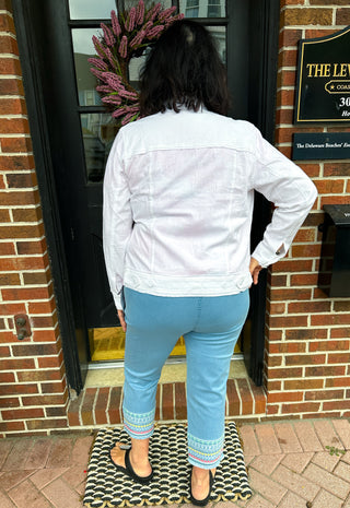 Lulu B Clear Denim Summer Embroidered Capri