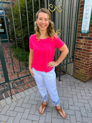 Lulu B White Denim Flower Pull on Jean Capri