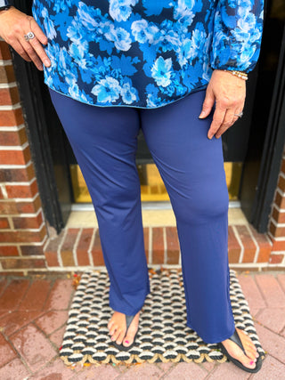 Lulu B Navy Pant