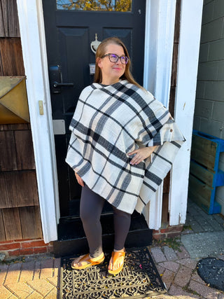 Adela Supersoft Plaid Poncho with Buttons Cream and Black