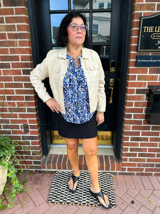 Lulu B Navy and Sand Vine Sleeveless Keyhole Top