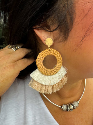 Jumbo Fringe Earrings Cream