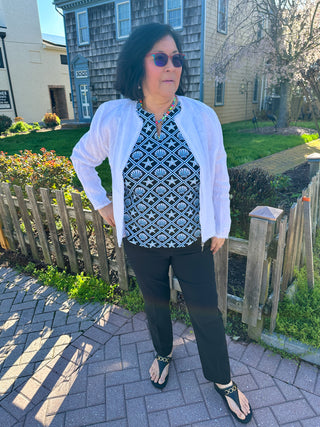 Lulu B Chic White Frayed Edge Linen Zip Jacket