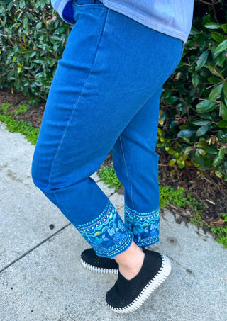 Lulu B Dark Denim Leaves Embroidered Capri