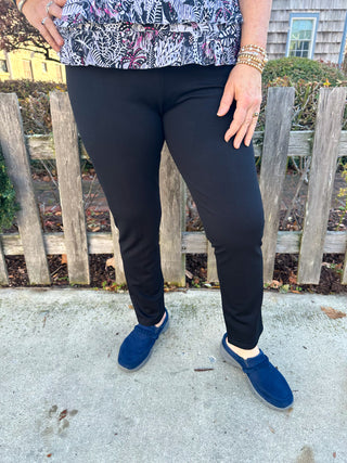 Lulu B Black Classic Leggings