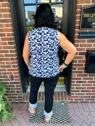 Beachtime by Lulu B Neutral Kaleidoscope Sleeveless V-neck Tank