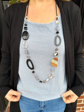 Black and Tan Necklace