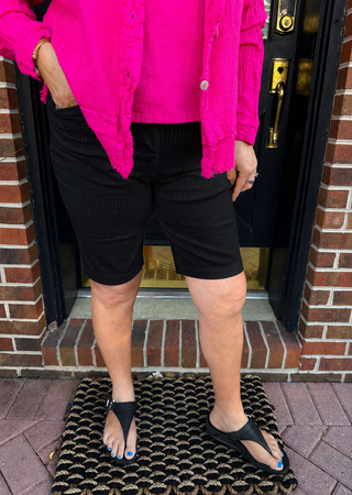 Beachtime by Lulu B Black 10” Seersucker Short