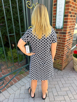 Lulu B Black and Stone Geometric Link Short Sleeve Quarter Zip Dress