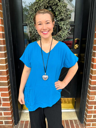 Oh My Gauze Polly Top Turquoise with Heart Shell Necklace