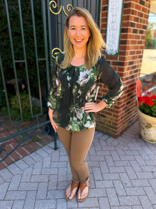 Tango Mango Green Floral Pleated Blouse