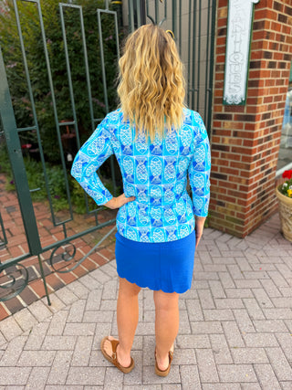 Lulu B Coastal Fish V-Neck Top