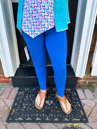 Lulu B Blue Classic Capri Leggings