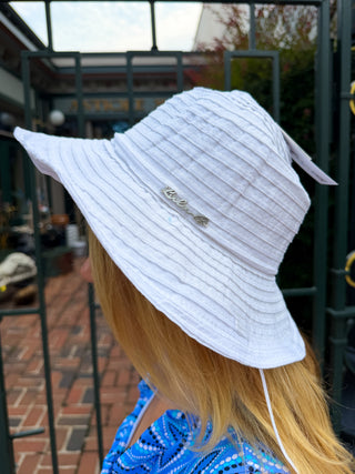 Lulu B White Ribbon Fabric Sun Hat