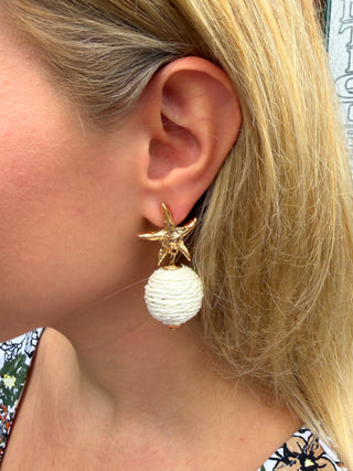 Starfish & Raffia Ball Shape Earrings Ivory